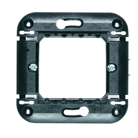 Supporto Con Griffe Per Scatola Tonda 2M Sp.X ( LEGRAND cod. 072842 )