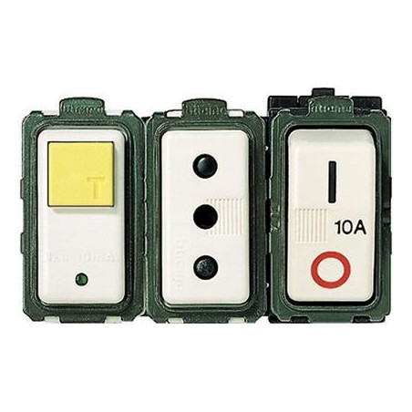 Magic - Presa Sicura Salvavita 2P+T 10A ( BTICINO cod. 5126 )