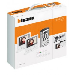 Kit Video Classe100 V16B Bi-Fam. + L2000 ( BTICINO cod. 364622 )