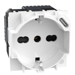 Presa Standard Italia P40...