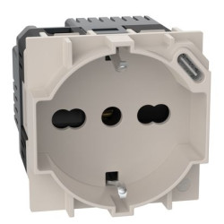 Presa Standard Italia P40...